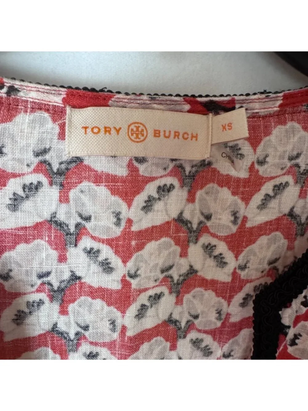 Tory Burch Women Red Floral 100% Linen Black Trim Tunic Top Size XS